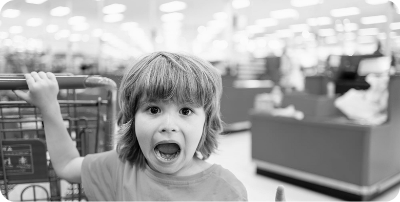 kid in supermarket